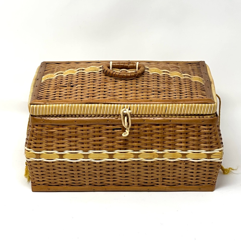 Vintage padded small sewing basket handle Yellow